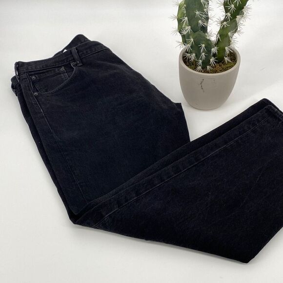 Levi's 501 Women's Denim Jeans Button Fly Straight Leg Black Size 42/30 - Picture 3 of 13